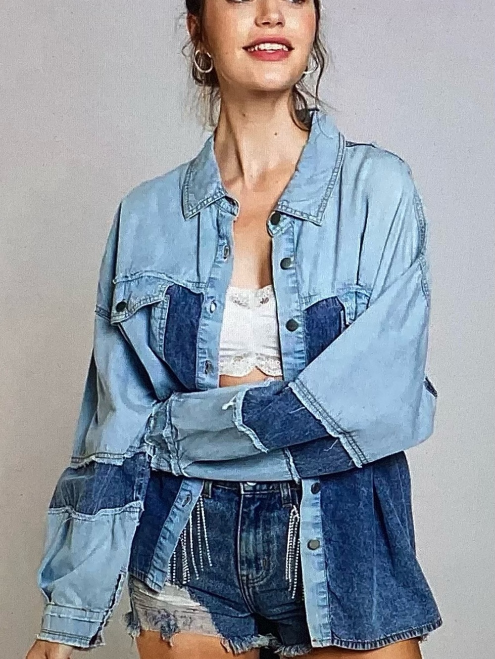 POL Two-Tone Chambray Button-Up Shirt - Light Blue & Dark Blue - Picture 5 of 5